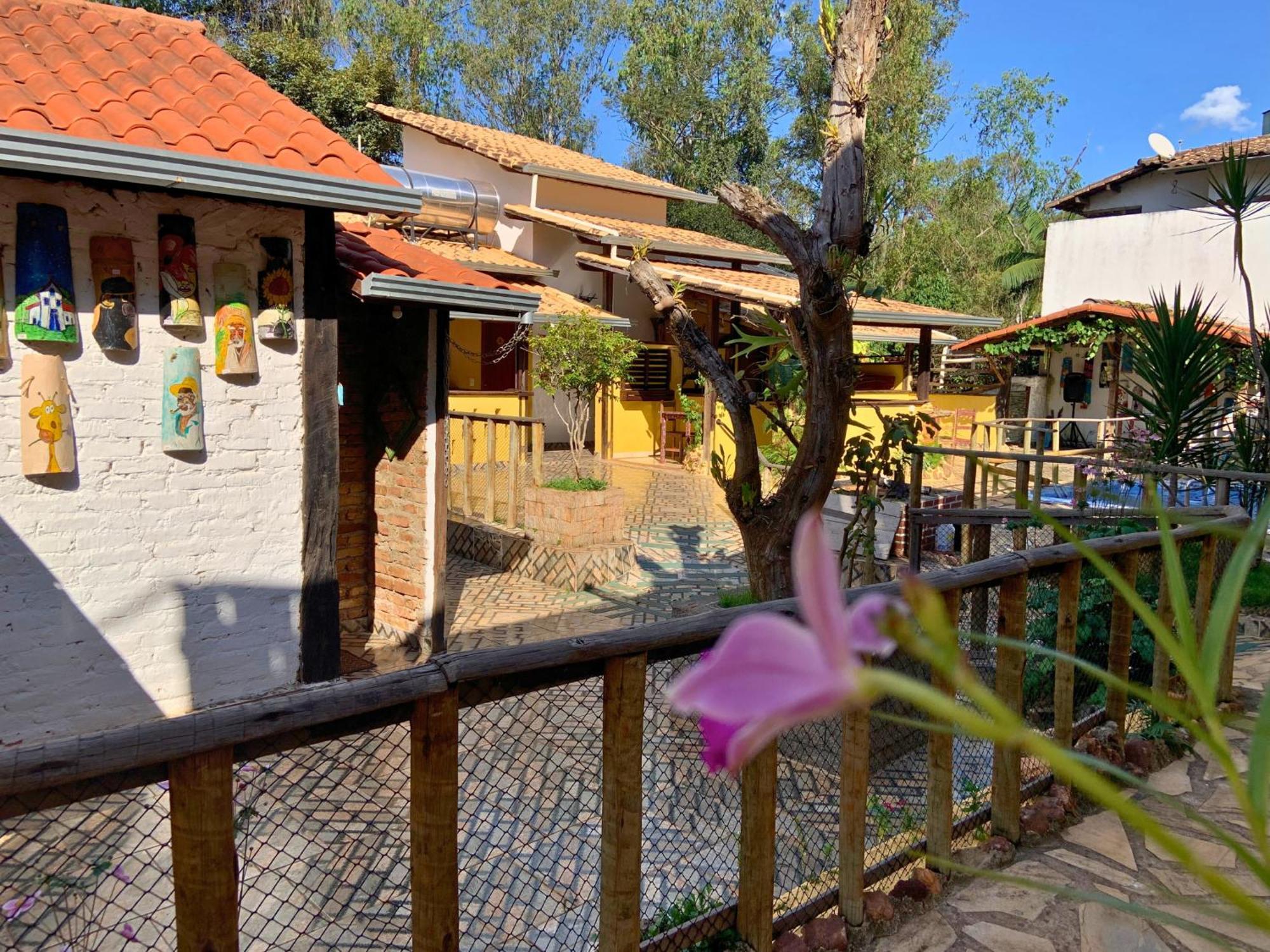 Pousada E Restaurante Casinha Velha Macacos (Nova Lima) Exterior foto